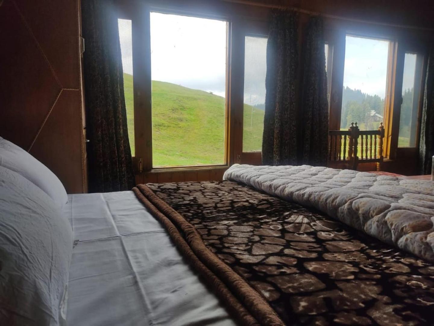 Roseland Cottage , Gulmarg Ngoại thất bức ảnh