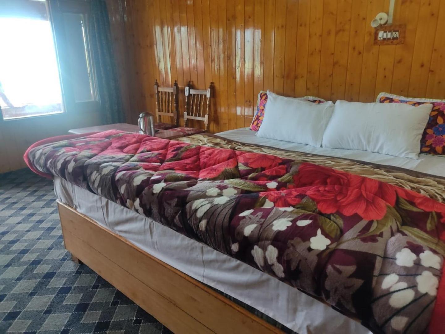 Roseland Cottage , Gulmarg Ngoại thất bức ảnh